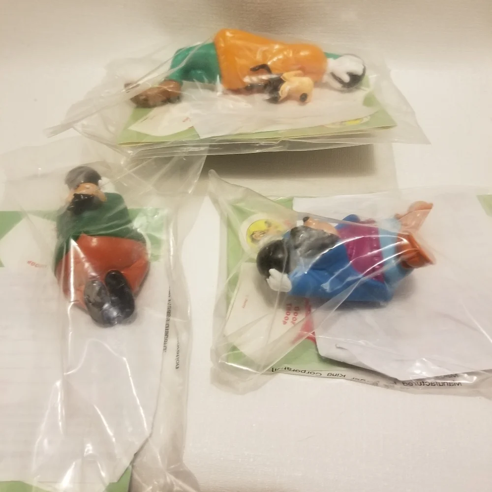 NWOT NIB 3 of 4 Goof Troop Bowling toys set - Picture 6 of 9